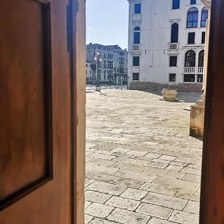 Lägenhet San Stae Casa Aurora